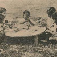 Una scuola Montessori in India [anni Venti] - "L'Idea Montessori", a.I, n.3-4, 31 agosto-30 settembre 1927, p.20.$$$225