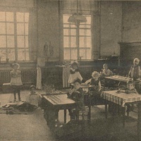 Casa dei Bambini in Olanda [anni Venti] - "L'Idea Montessori", a.I, n.6, ottobre 1927, p.12.$$$246