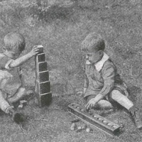 Materiale sensoriale Illustrations for the series of articles by Clara Grunwald on Montessori education published in the journal Das Schulhaus, 1921 - T. Müller, R. Schneider, <em>Lehrmaterialien 1913-1935. Möbel und Architektur. Techning Meterials 1913-1935. Furniture and Architecture</em>, München, Prestel Verlag, 2002, p.46$$$382