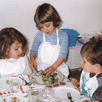 [Such care in giving and receiving, Montessori Micronido run by the ONM in agreement with the Municipality of Rome, Via Nomentana 56, first decade of the 2000s] – ONM Archive.$$$514