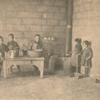 Cucina della scuola Montessori di Vizzolo Predabissi [Milano], [anni Venti] - "Lidea Montessori", a.I, n.8, dicembre 1927, p.14.$$$249