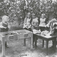 The youngest children washing up, Children's House in Berlin-Lankwitz, 1919-22. Photograph taken in 1920 - T. Müller, R. Schneider, <em>Lehrmaterialien 1913-1935. Möbel und Architektur. Techning Meterials 1913-1935. Furniture and Architecture</em>, München, Prestel Verlag, 2002, p.83$$$429