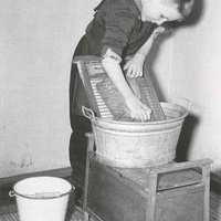 The boy is happily absorbed in his work. Montessori nursery, Berlin-Tempelhof, 1955 - T. Müller, R. Schneider, <em>Lehrmaterialien 1913-1935. Möbel und Architektur. Techning Meterials 1913-1935. Furniture and Architecture</em>, München, Prestel Verlag, 2002, p.79$$$411